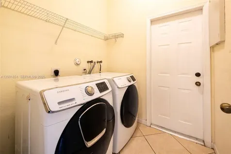 1006 Sunflower Circle Weston FL 33327