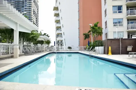 3250 NE 1st Avenue Miami FL 33137