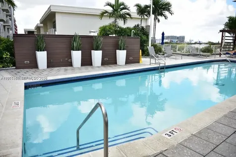 3250 NE 1st Avenue Miami FL 33137