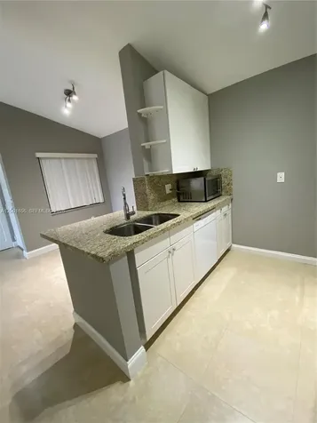 2820 N Oakland Forest Drive Oakland Park FL 33309