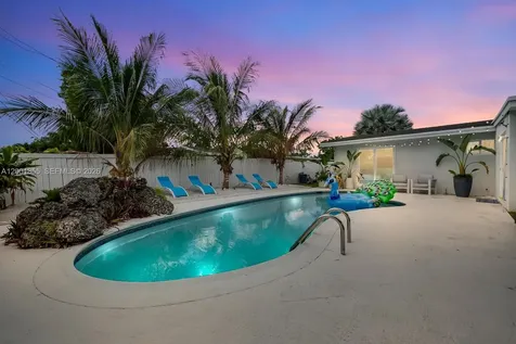 18641 Belview Drive Cutler Bay FL 33157