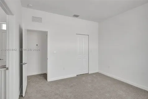 732 SE 13th Court Homestead FL 33034