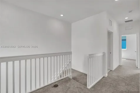 732 SE 13th Court Homestead FL 33034