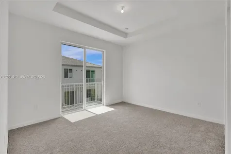 732 SE 13th Court Homestead FL 33034