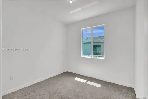 732 SE 13th Court Homestead FL 33034