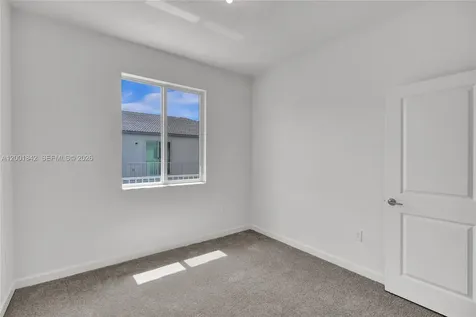 732 SE 13th Court Homestead FL 33034