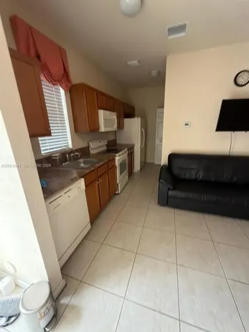16961 SW 90th Terrace Miami FL 33196