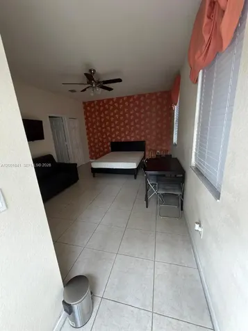 16961 SW 90th Terrace Miami FL 33196