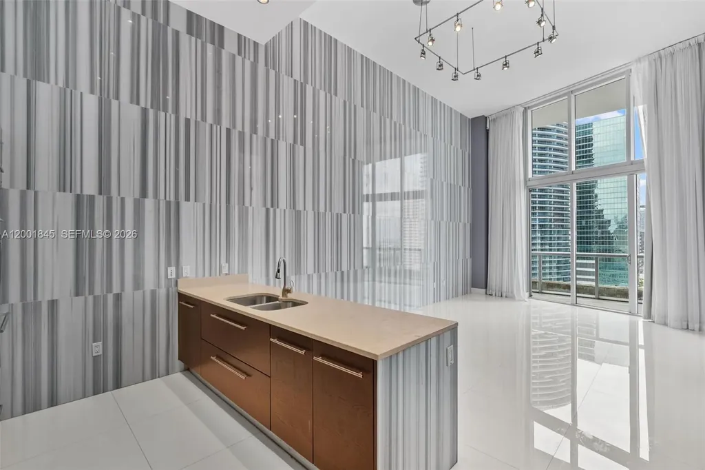 475 Brickell Avenue Miami FL 33131