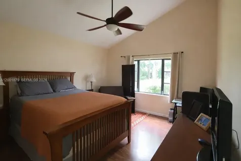 5524 Constant Spring Terrace Lauderhill FL 33319
