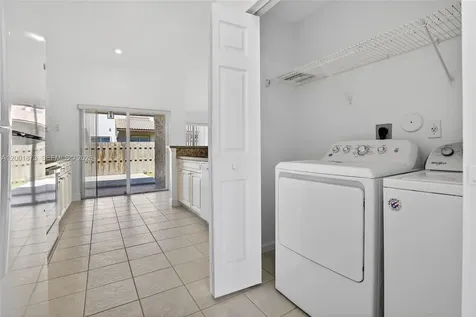10907 W Broward Boulevard Plantation FL 33324