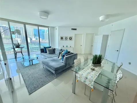 350 S Miami Avenue Miami FL 33130