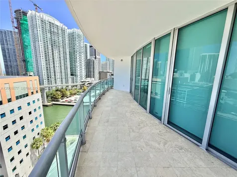350 S Miami Avenue Miami FL 33130