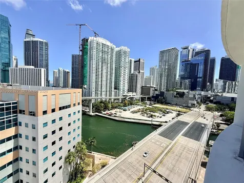 350 S Miami Avenue Miami FL 33130