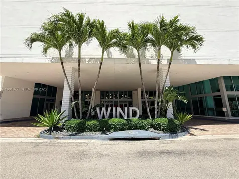 350 S Miami Avenue Miami FL 33130