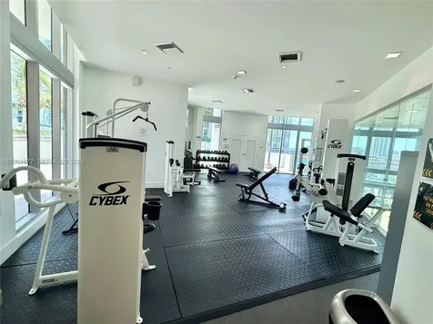 350 S Miami Avenue Miami FL 33130