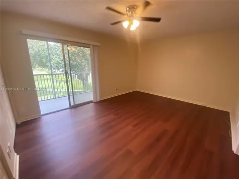 800 SW 131st Avenue Pembroke Pines FL 33027