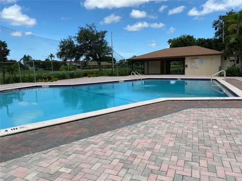 800 SW 131st Avenue Pembroke Pines FL 33027