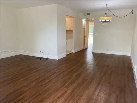 800 SW 131st Avenue Pembroke Pines FL 33027