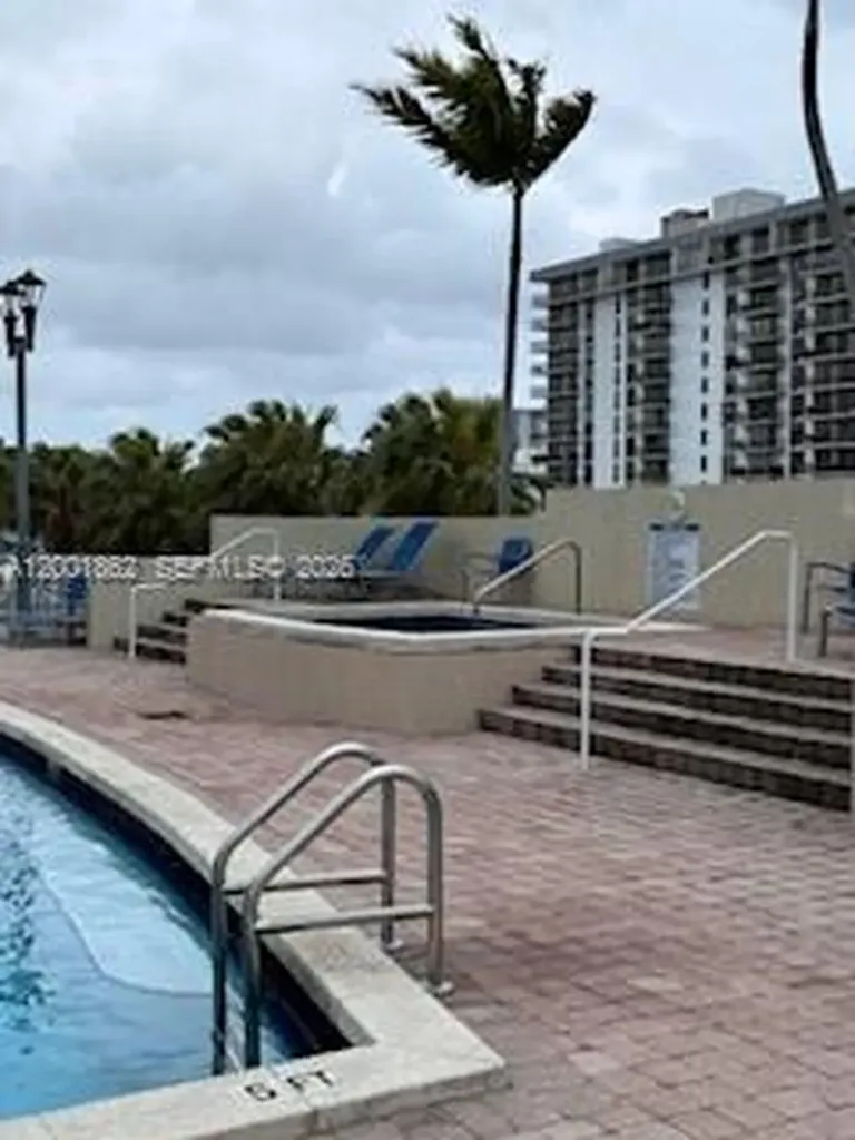 3020 NE 32nd Avenue Fort Lauderdale FL 33308