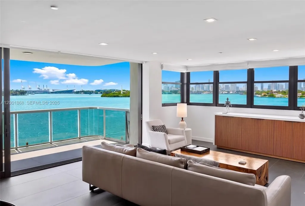 9 Island Avenue Miami Beach FL 33139