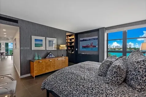 9 Island Avenue Miami Beach FL 33139