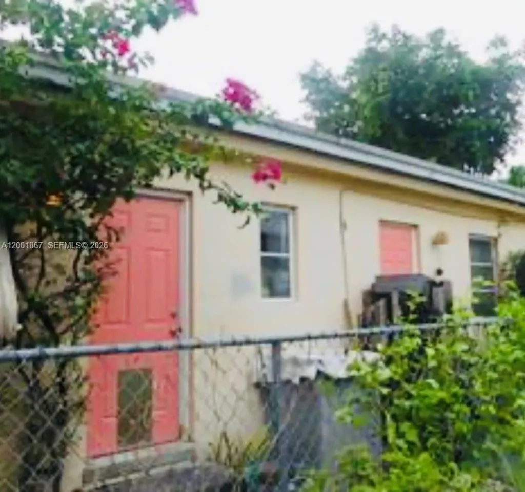 1629 Mayo Street Hollywood FL 33020