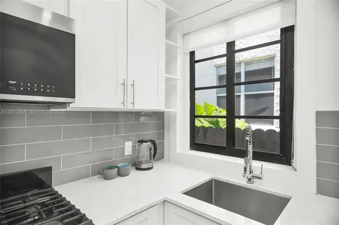733 Michigan Avenue Miami Beach FL 33139