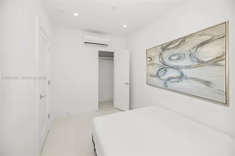 733 Michigan Avenue Miami Beach FL 33139