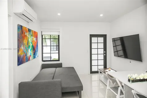 733 Michigan Avenue Miami Beach FL 33139