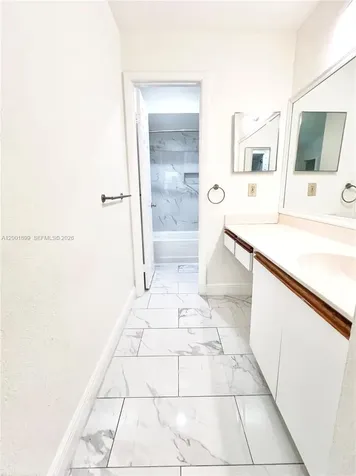 6109 NW 171st Street Hialeah FL 33015