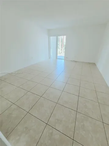 9375 Fontainebleau Boulevard Miami FL 33172