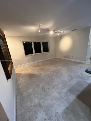 6900 SW 22nd Street Miami FL 33155