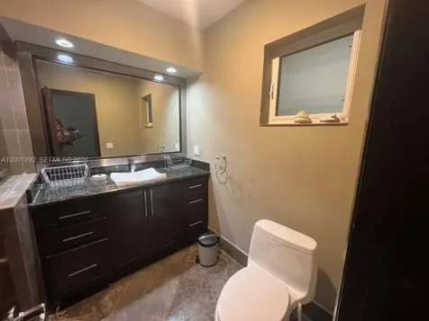 6900 SW 22nd Street Miami FL 33155