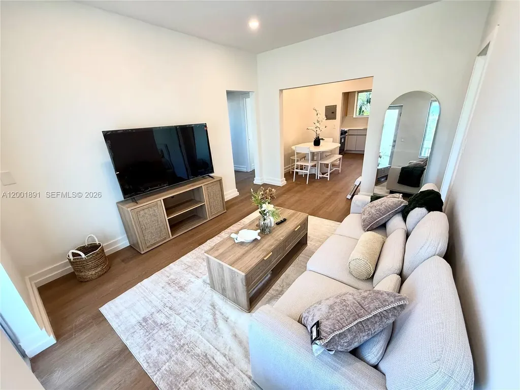 1535 West Avenue Miami Beach FL 33139