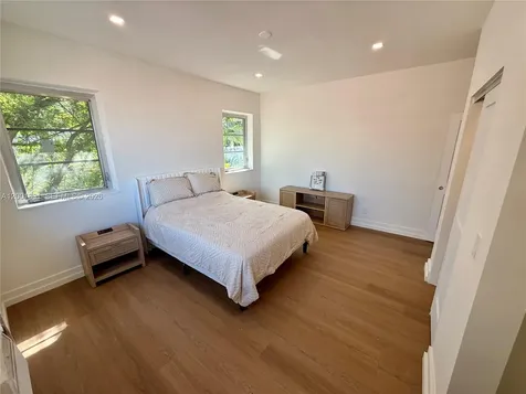 1535 West Avenue Miami Beach FL 33139