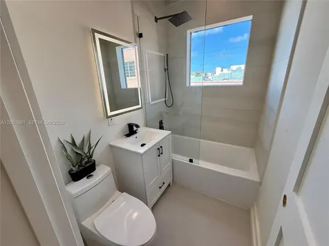 1535 West Avenue Miami Beach FL 33139