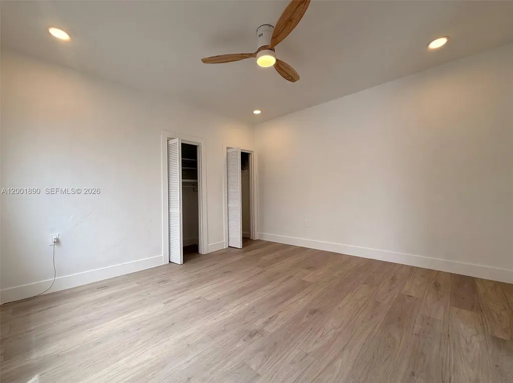 12906 NE 6th Avenue North Miami FL 33161