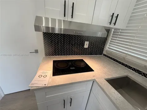 12906 NE 6th Avenue North Miami FL 33161