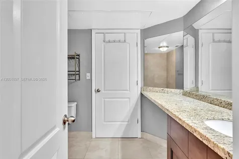 2851 N Oakland Forest Drive Oakland Park FL 33309