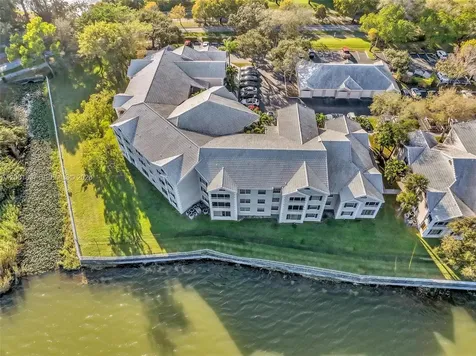 2851 N Oakland Forest Drive Oakland Park FL 33309