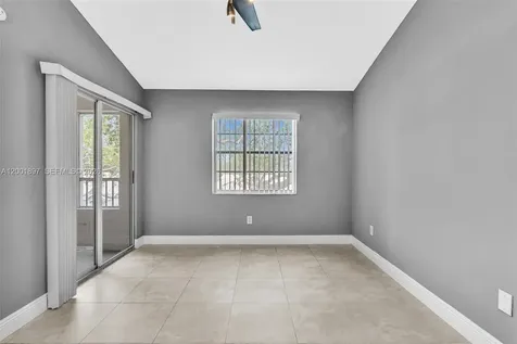 2851 N Oakland Forest Drive Oakland Park FL 33309