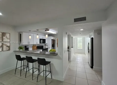 310 Racquet Club Road Weston FL 33326
