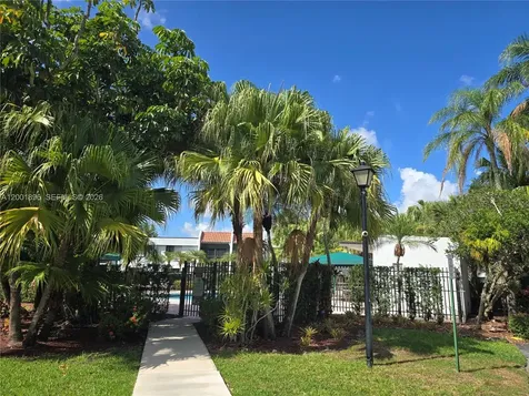310 Racquet Club Road Weston FL 33326