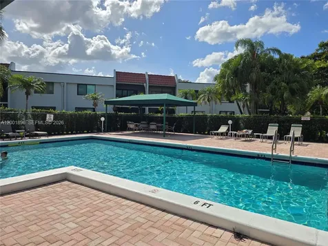 310 Racquet Club Road Weston FL 33326