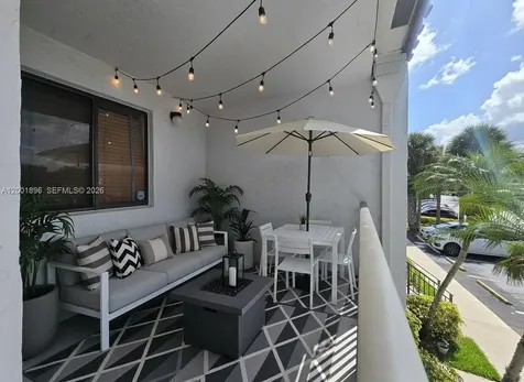 310 Racquet Club Road Weston FL 33326