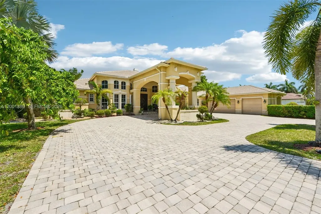 13457 Majestic Way Cooper City FL 33330