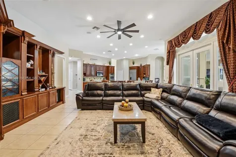 13457 Majestic Way Cooper City FL 33330