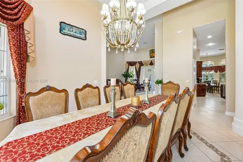 13457 Majestic Way Cooper City FL 33330