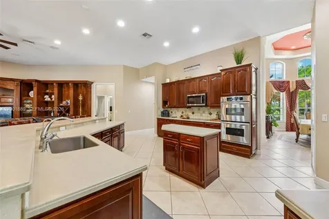 13457 Majestic Way Cooper City FL 33330
